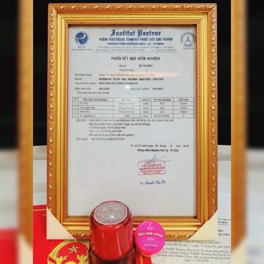 Cốt kích trắng B10 có hộp đựng + viên cấy trắng