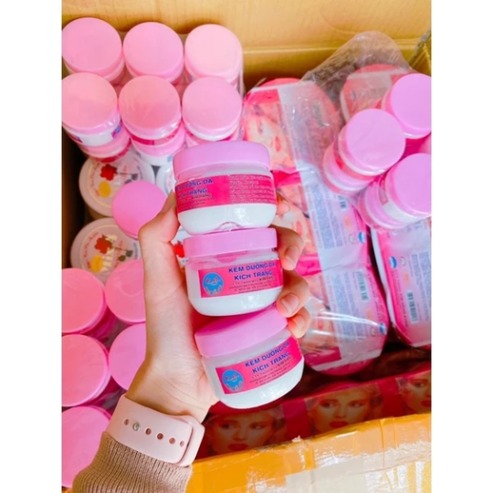 Lẻ hủ 30g kích nắp hồng