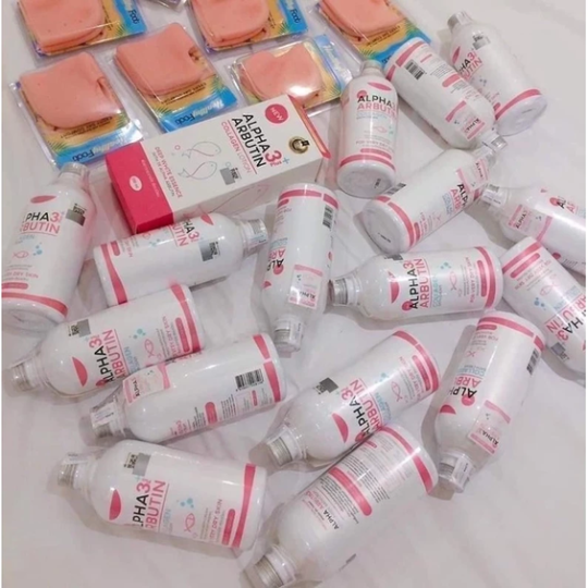 Sữa tắm dưỡng trắng da alpha arbutin Thái lan 350ml