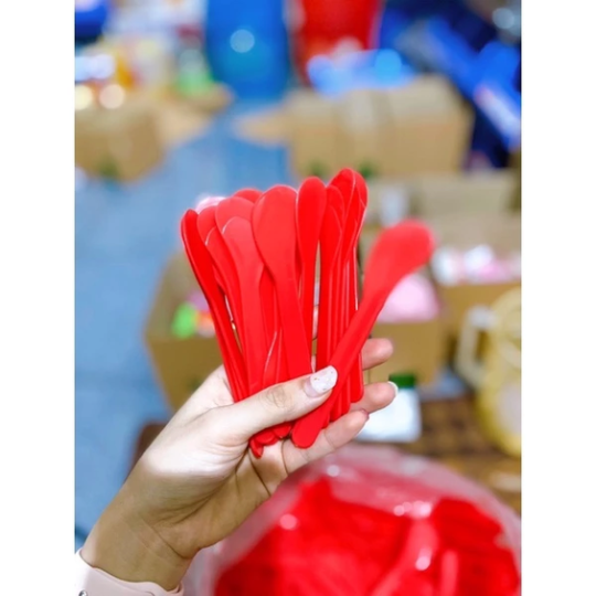 Combo 100 muỗng nhựa lấy kem