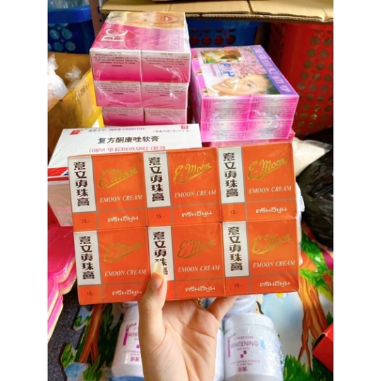 Lẻ hộp 12 hủ nhỏ kem dưỡng trắng da Meone Thái