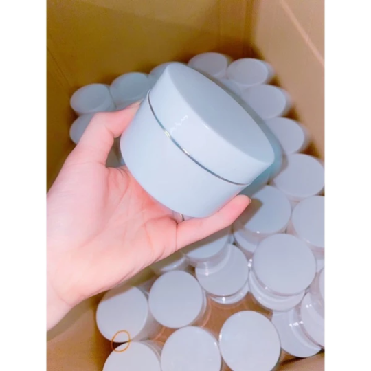 Hủ nhựa đựng kem 100g màu trắng