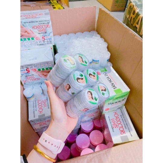 Lẻ hủ 30g kích nắp hồng