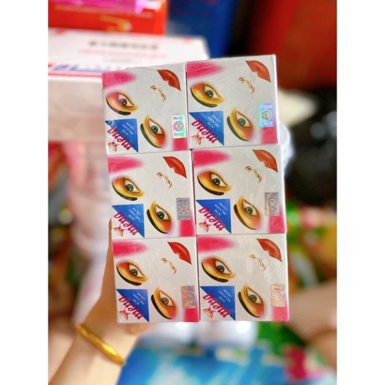 Lẻ hộp 12 hủ nhỏ kem dưỡng trắng da Meone Thái