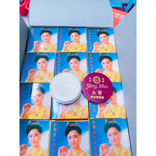 Lẻ 1 hộp kem dưỡng trắng da 12 cái cô gái nhật vanill