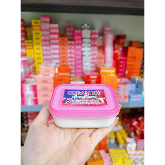Lẻ hộp 100g kem body cốt uv kimmy màu trắng
